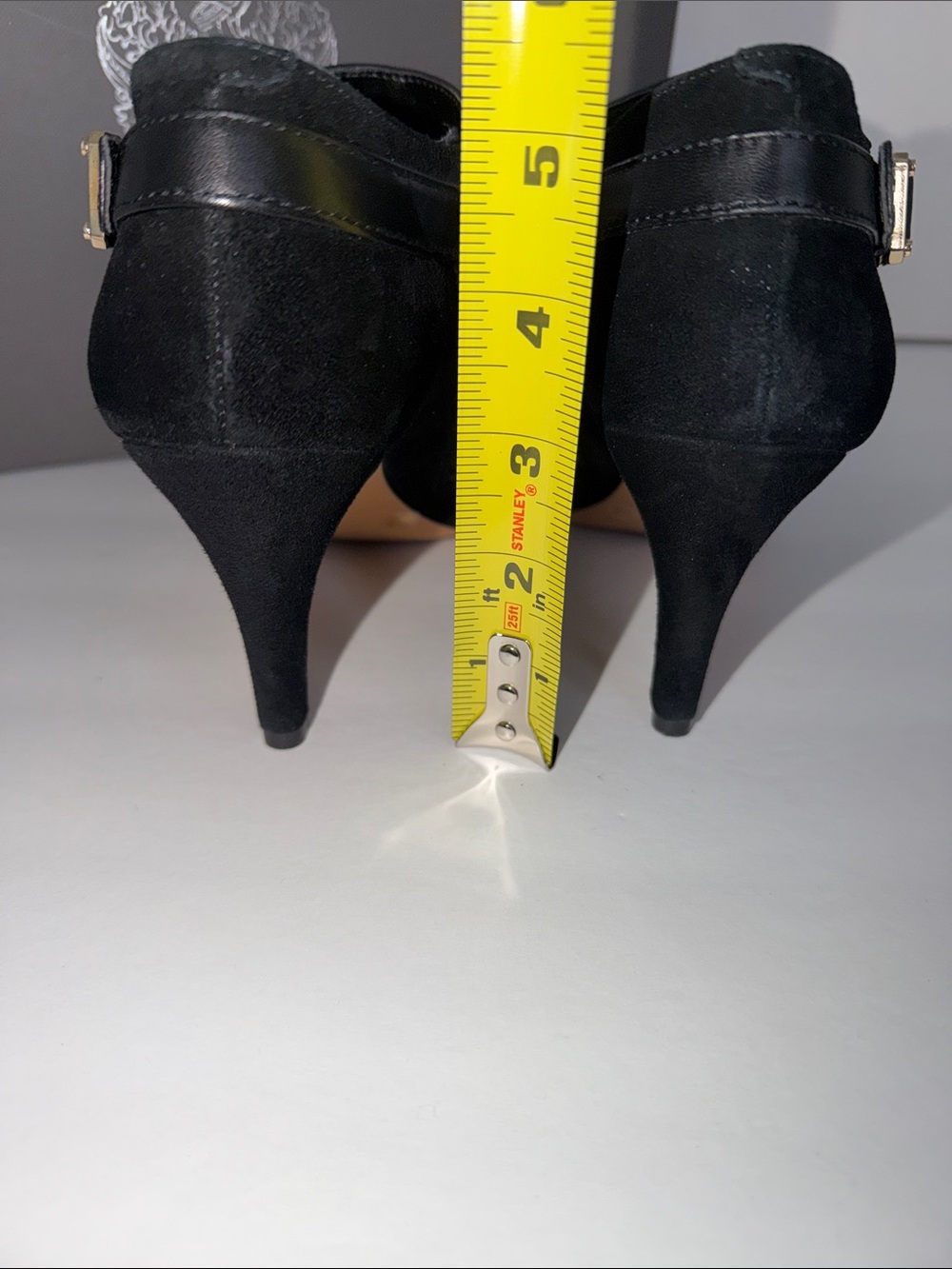 Vince Camuto Black Leather Ankle Booties with Gold Hardware-Sz 6/36 - Picture 4 of 9